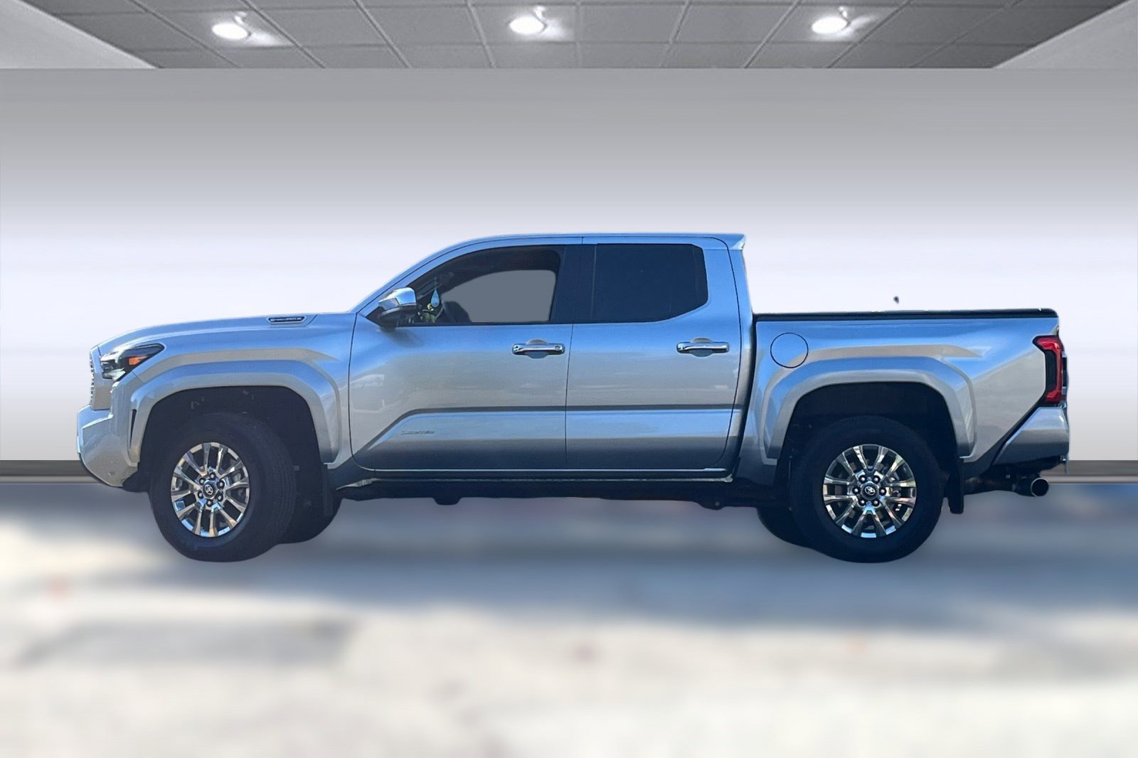 2024 Toyota Tacoma 4x4 Limited Double Cab photo 2