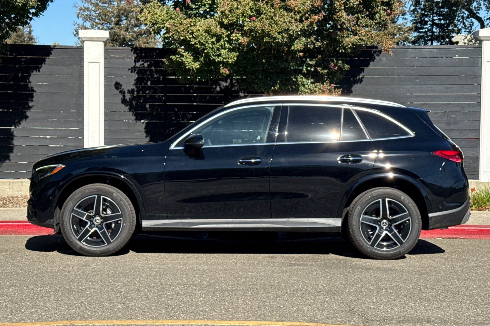 New 2026 Mercedes-Benz GLC 300 SUV