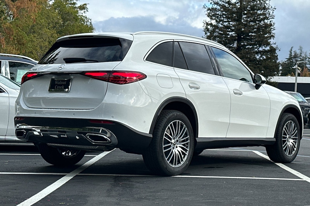 New 2026 Mercedes-Benz GLC 300 SUV