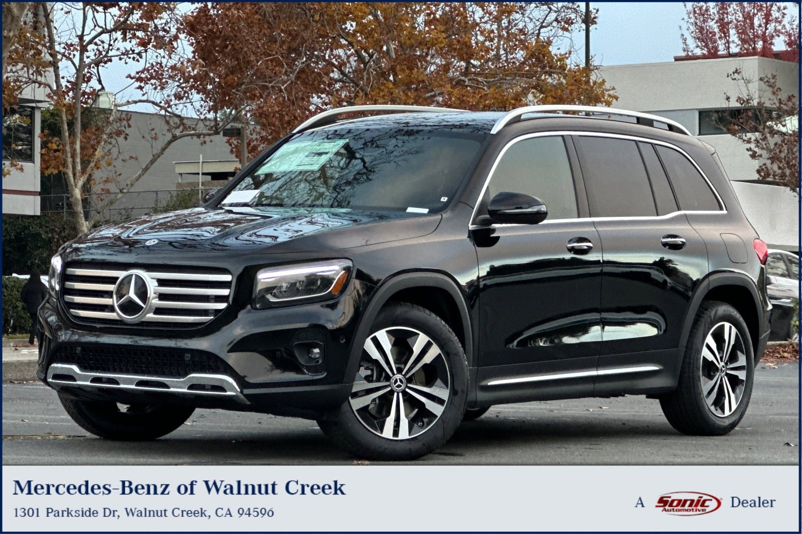 2025 Mercedes-Benz GLB Base's photo