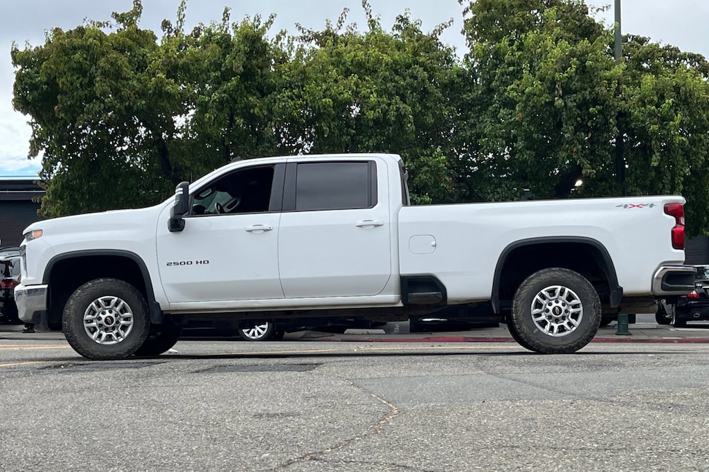 Used 2023 Chevrolet Silverado 2500HD 4WD Crew Cab 172" LT Truck Crew Cab