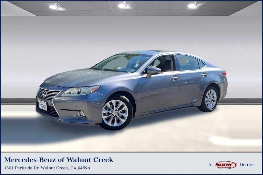 Used 2015 Lexus ES 300h 4dr Sdn Hybrid Sedan