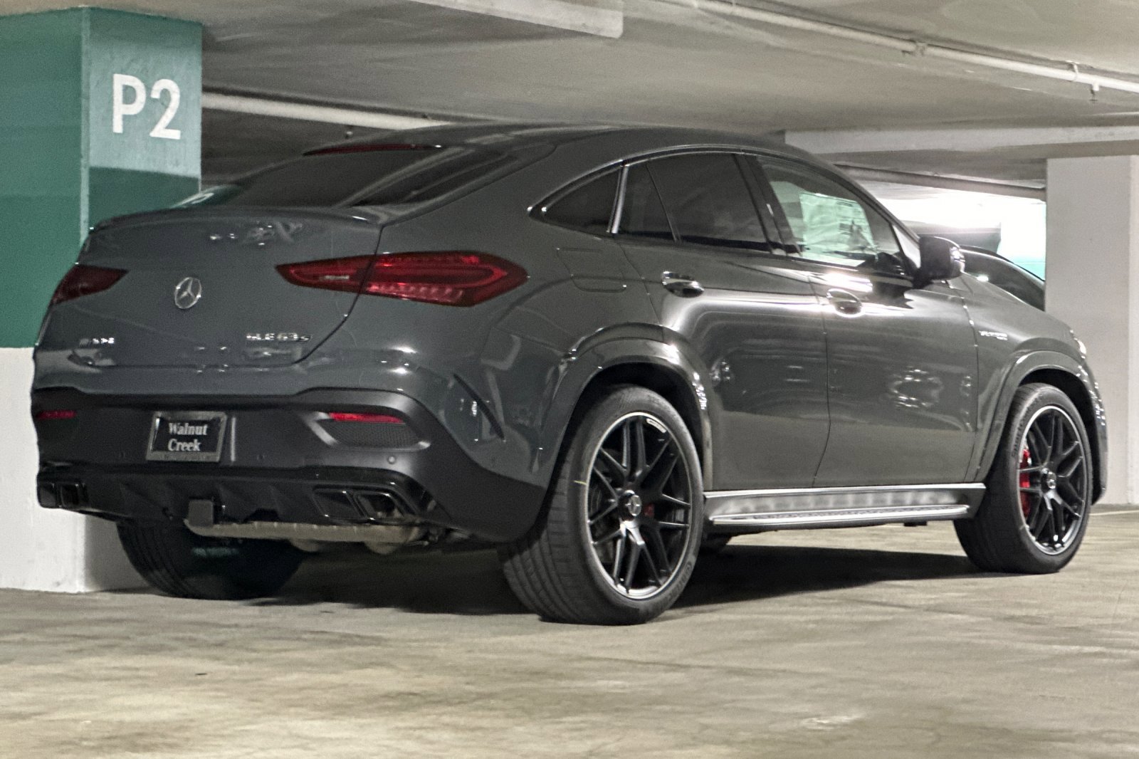 2026 Mercedes Benz GLE AMG 63 S photo 2