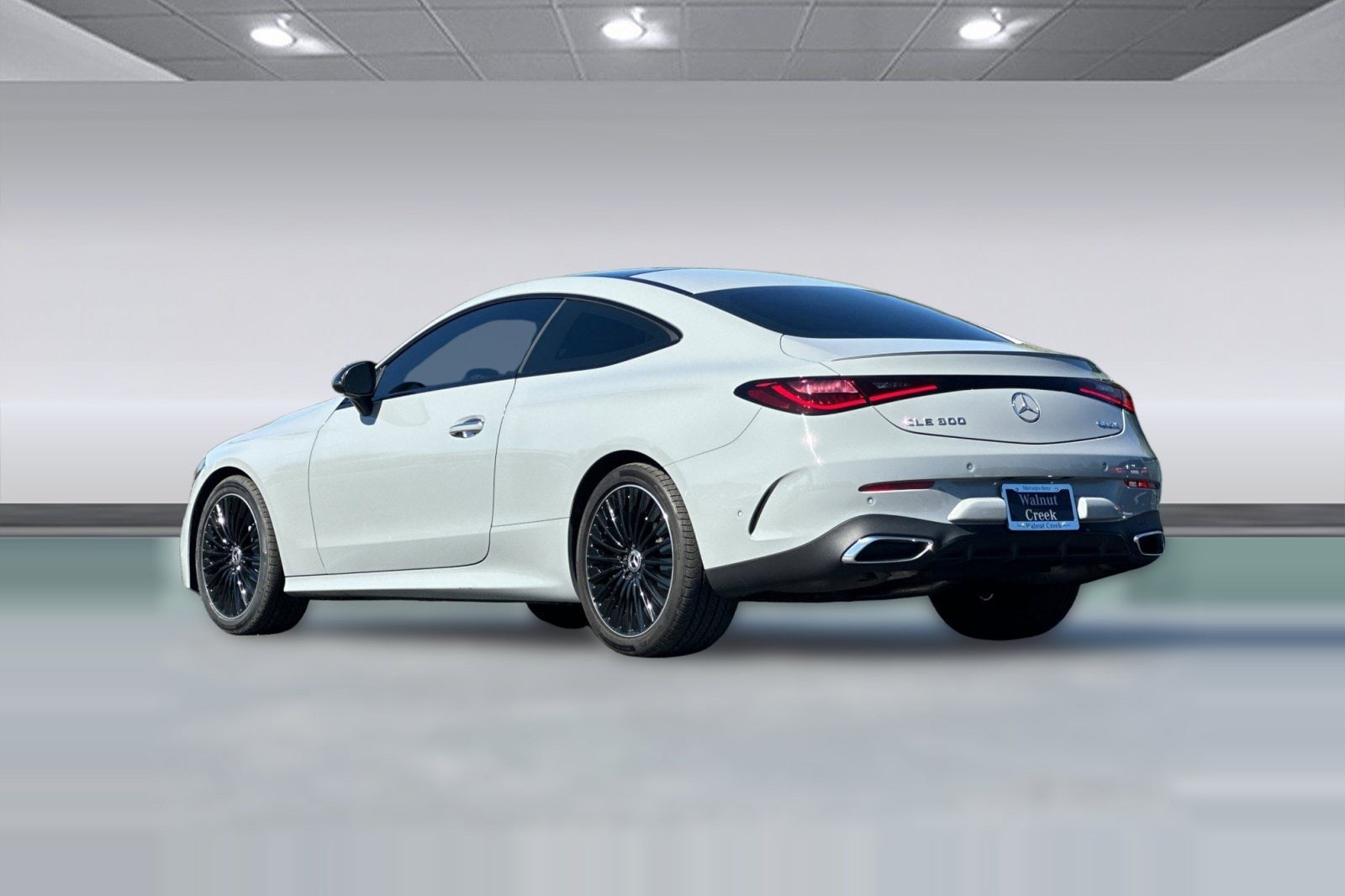 2024 Mercedes-Benz CLE 300 4MATIC Coupe photo 2