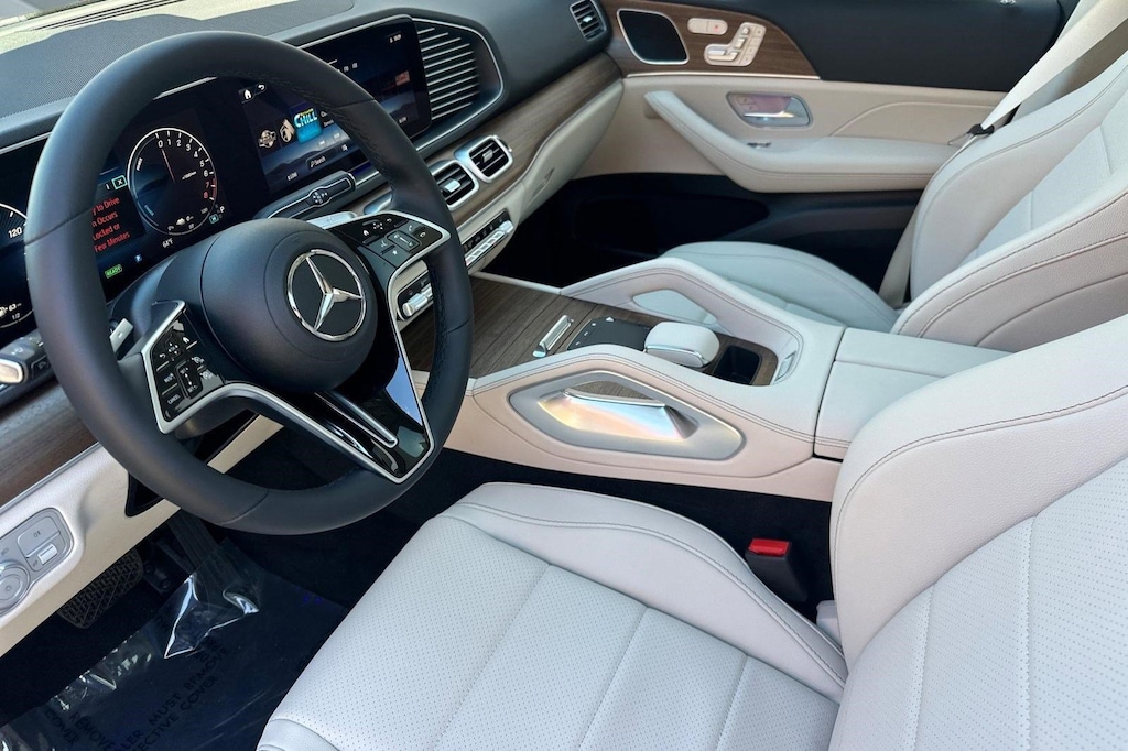 New 2026 Mercedes-Benz GLE 450e 4MATIC SUV