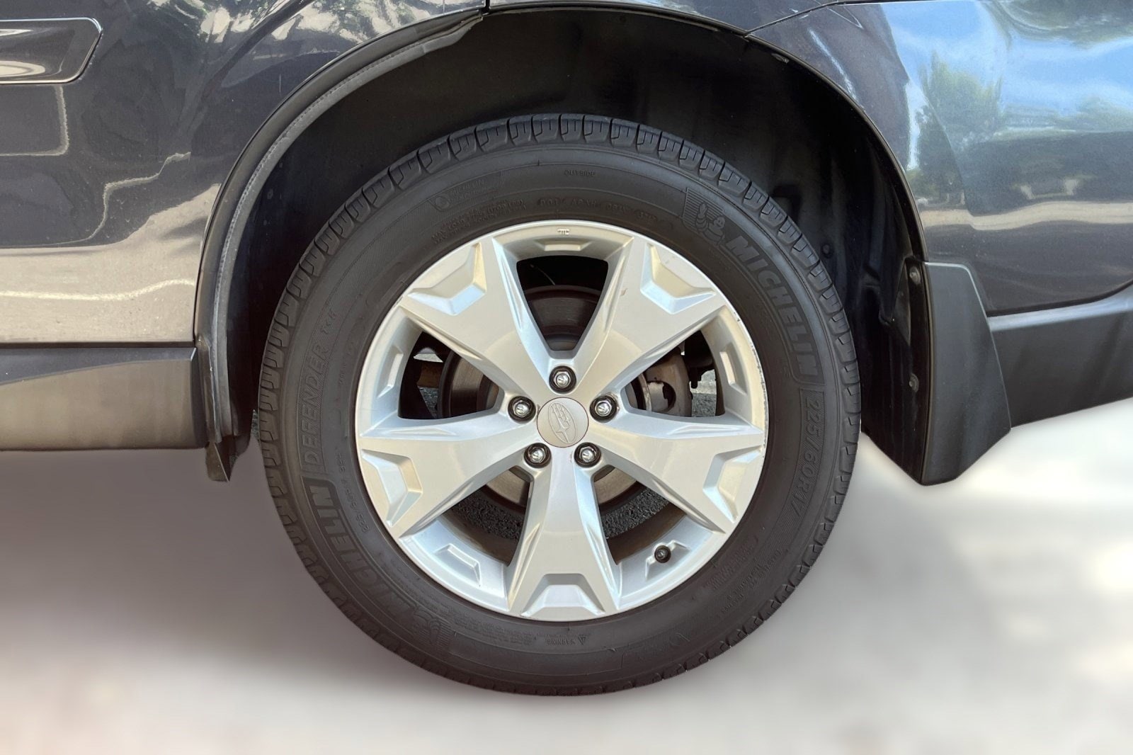 2014 Subaru Forester 4dr Auto 2.5i Limited PZEV photo 6