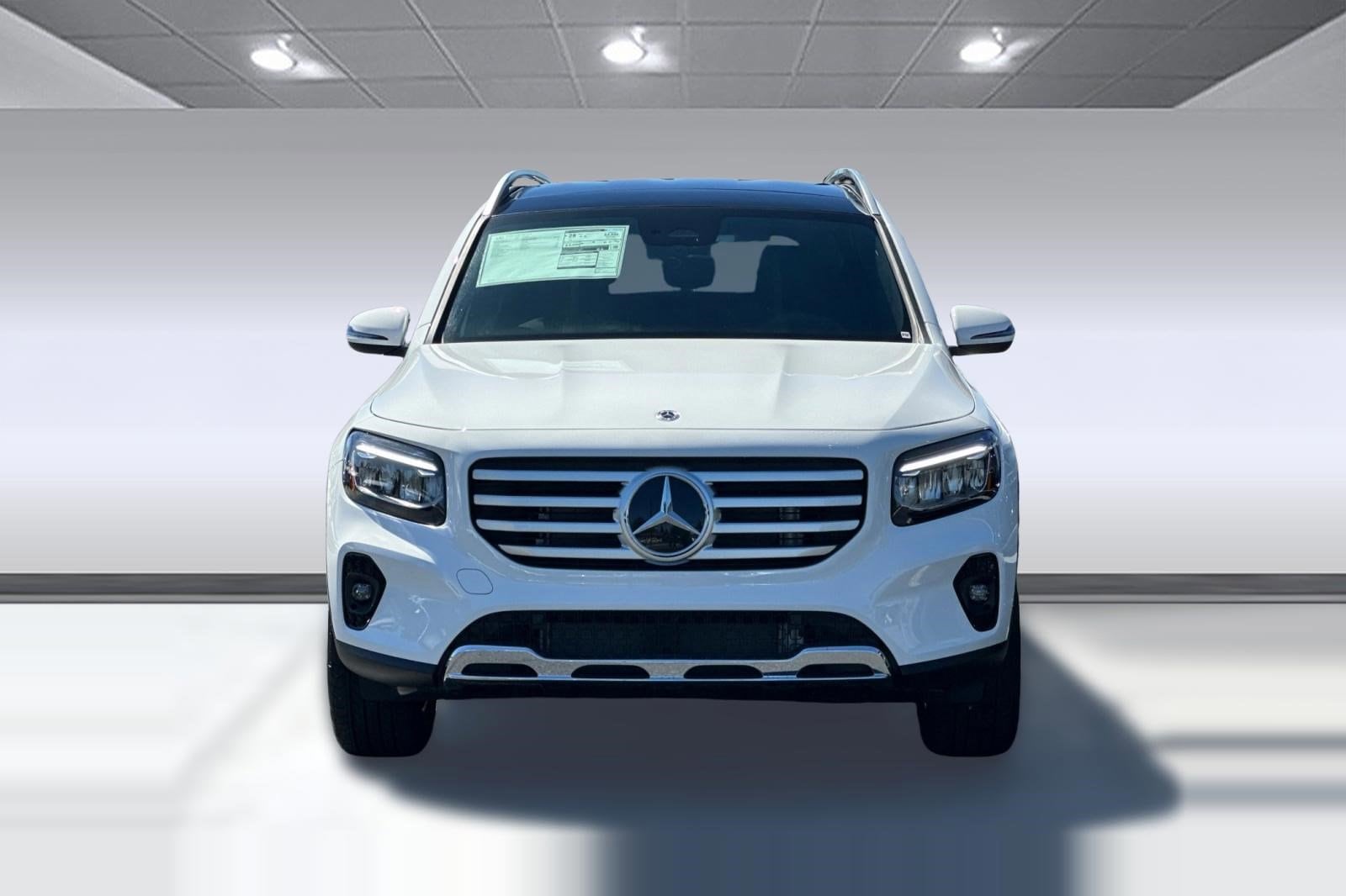 2026 Mercedes-Benz GLB 250 SUV photo 5