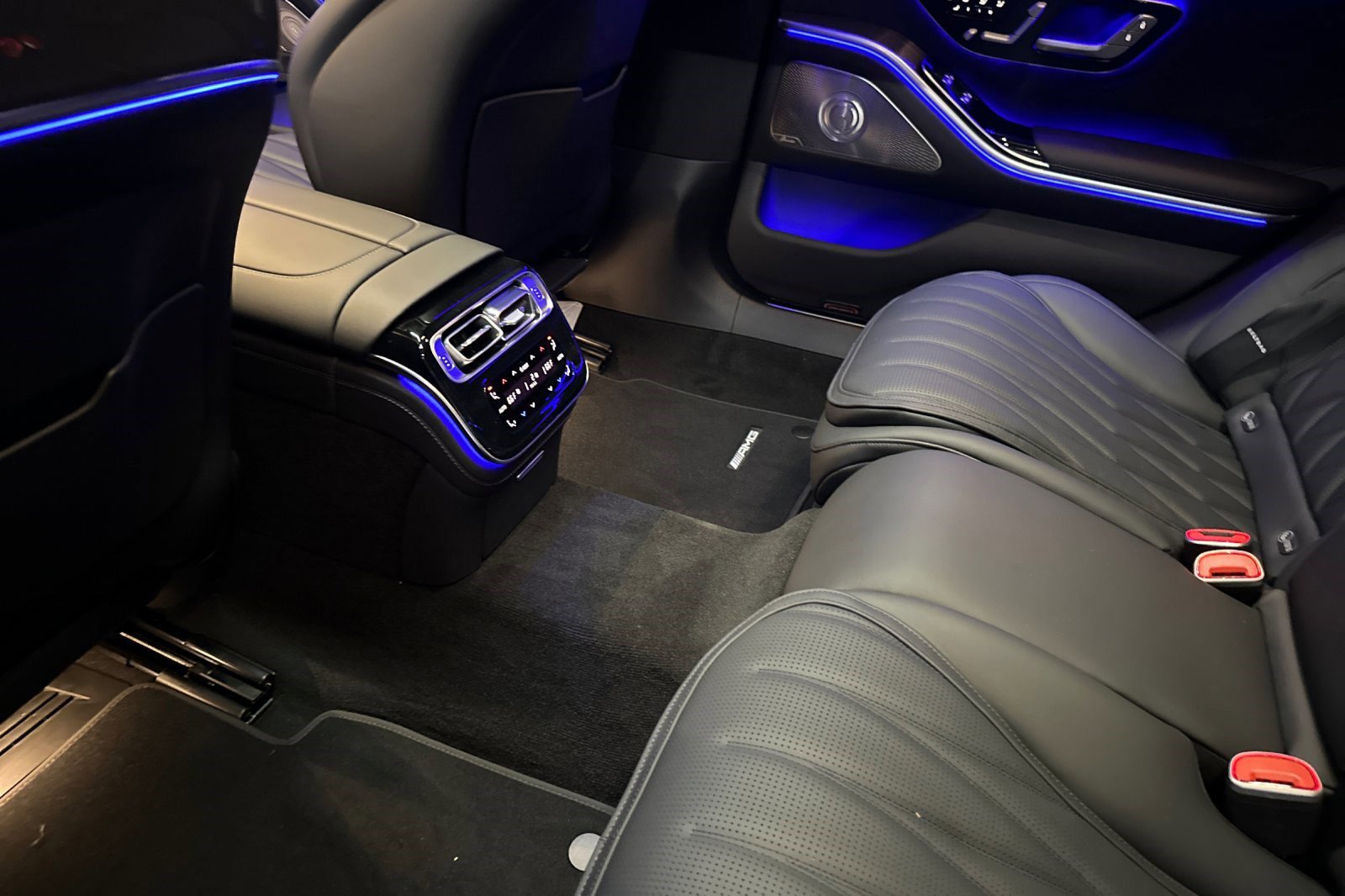 2025 Mercedes-Benz S-Class S 63 - Photo 20