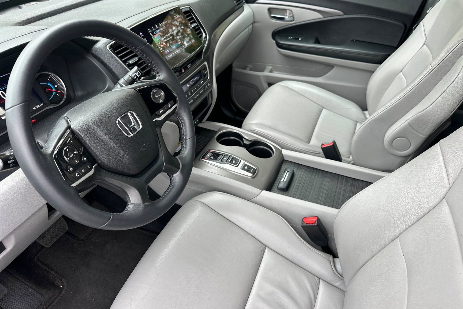 2022 Honda Pilot Special Edition photo 4