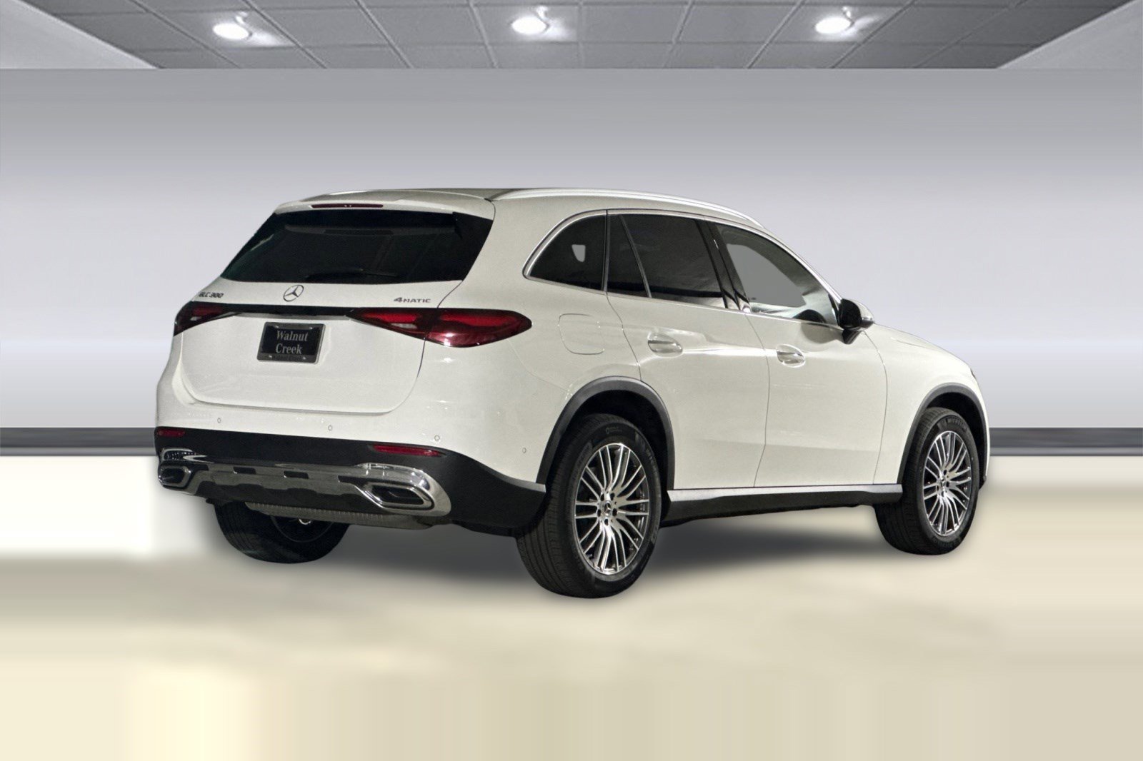 2026 Mercedes-Benz GLC 300 4MATIC SUV photo 3