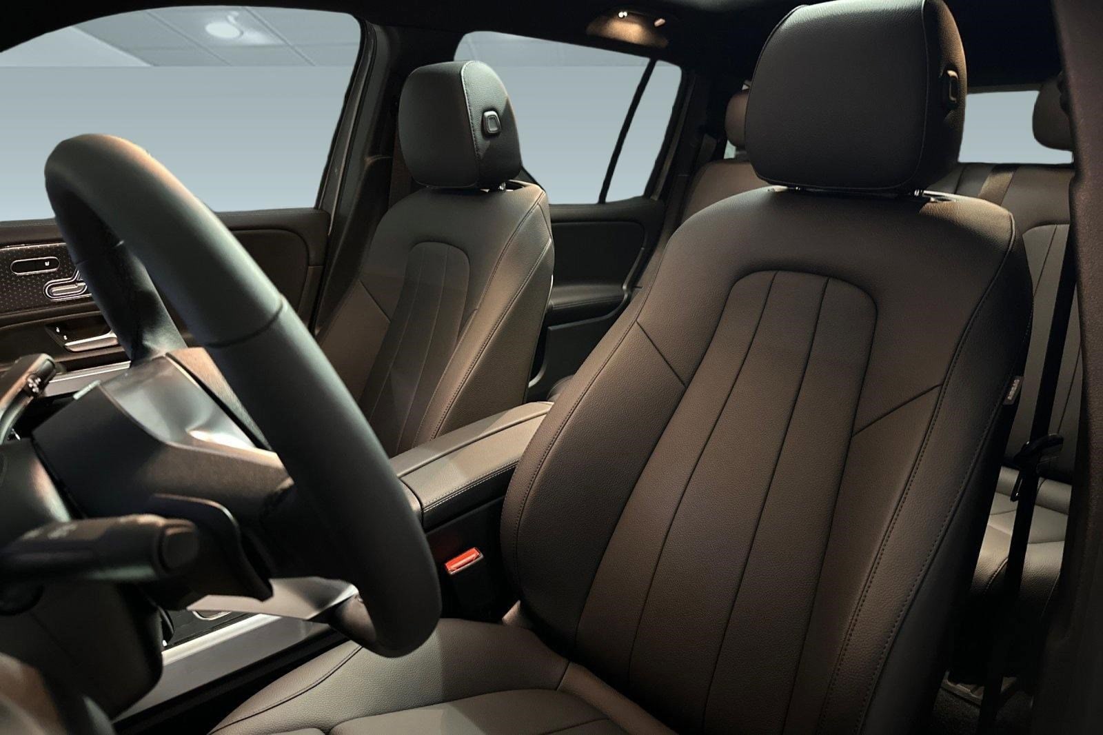 2026 Mercedes-Benz GLB GLB 250 - Photo 20