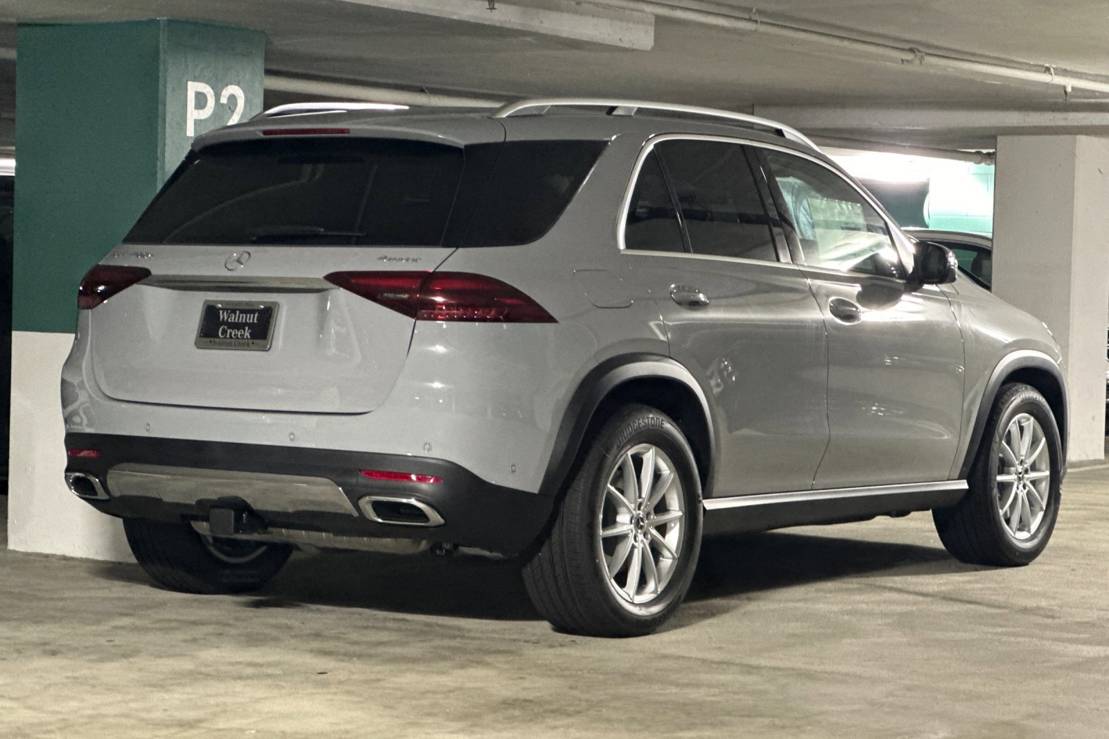 2026 Mercedes Benz GLE 450e 4MATIC photo 3