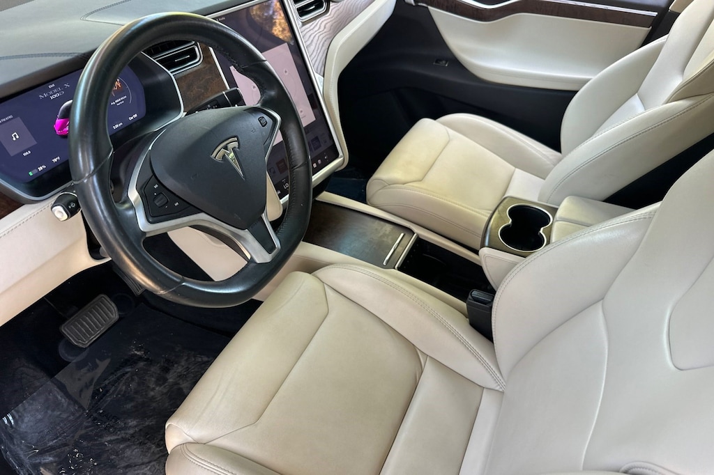 Used 2018 Tesla Model X 75D AWD SUV