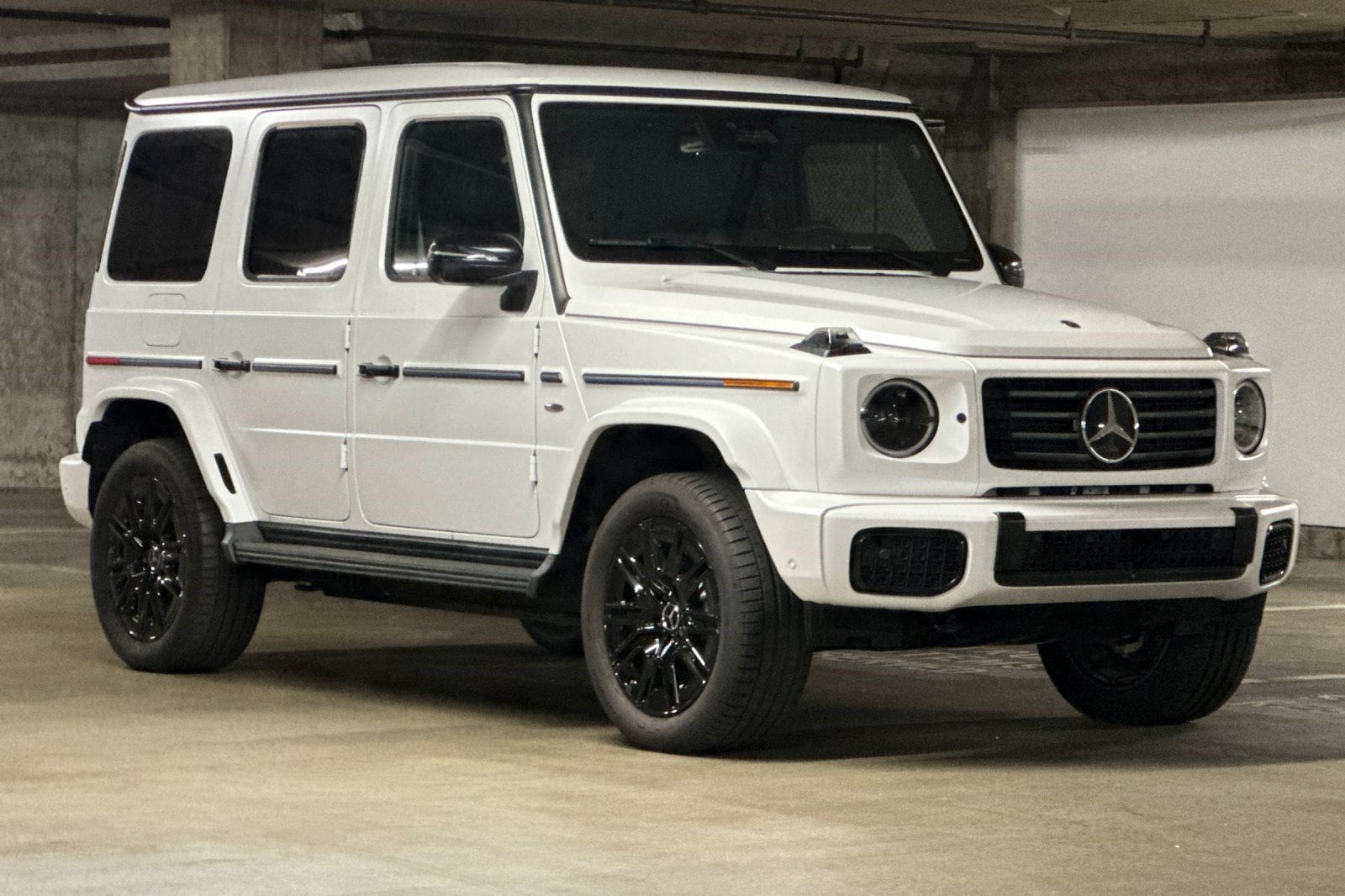 2025 Mercedes-Benz G-Class G580 - Photo 6
