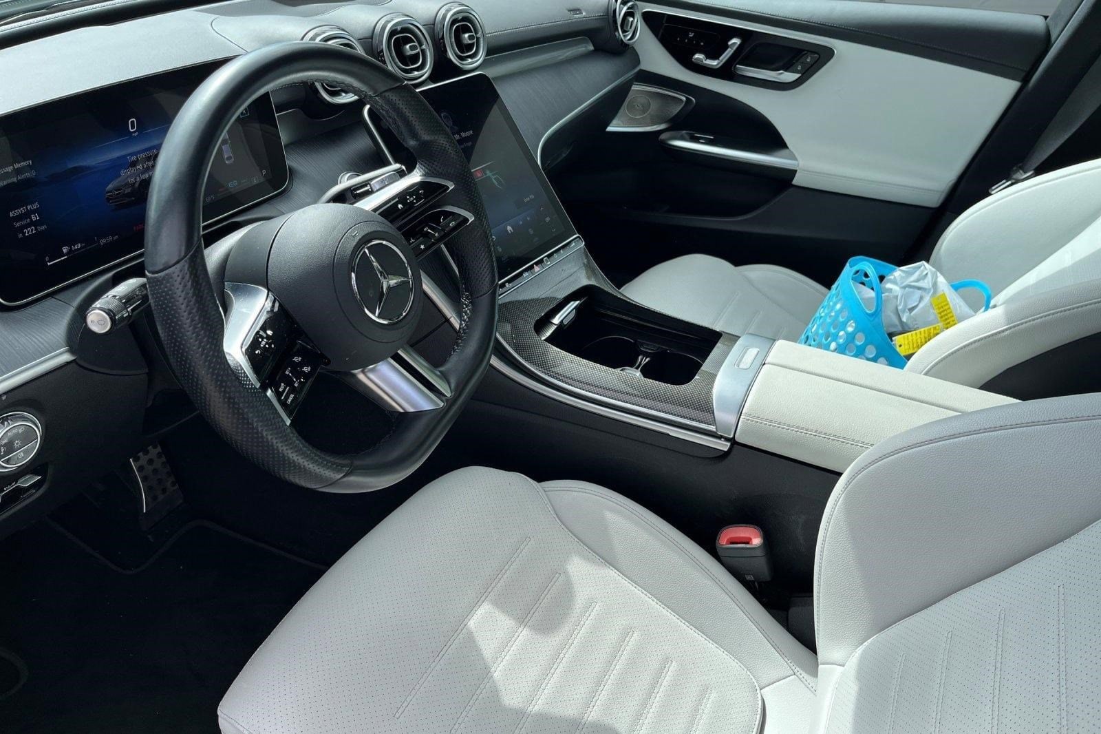 2022 Mercedes-Benz C-Class Coupe photo 3