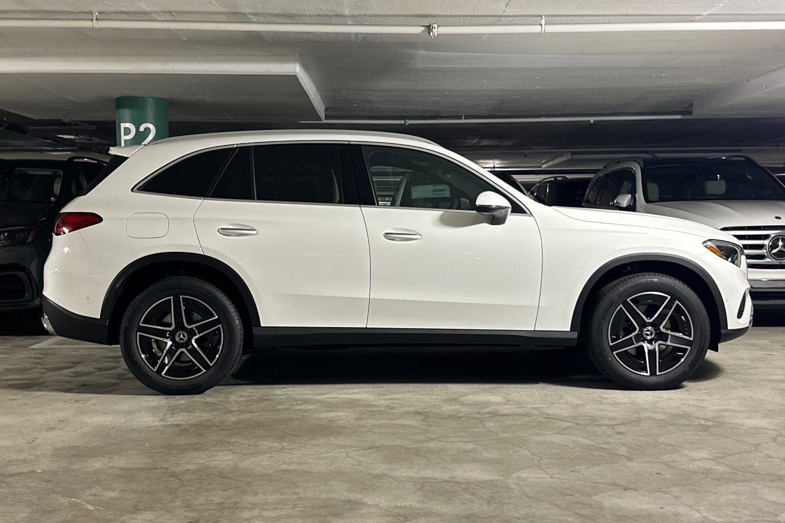 2026 Mercedes Benz GLC 300 4MATIC photo 2