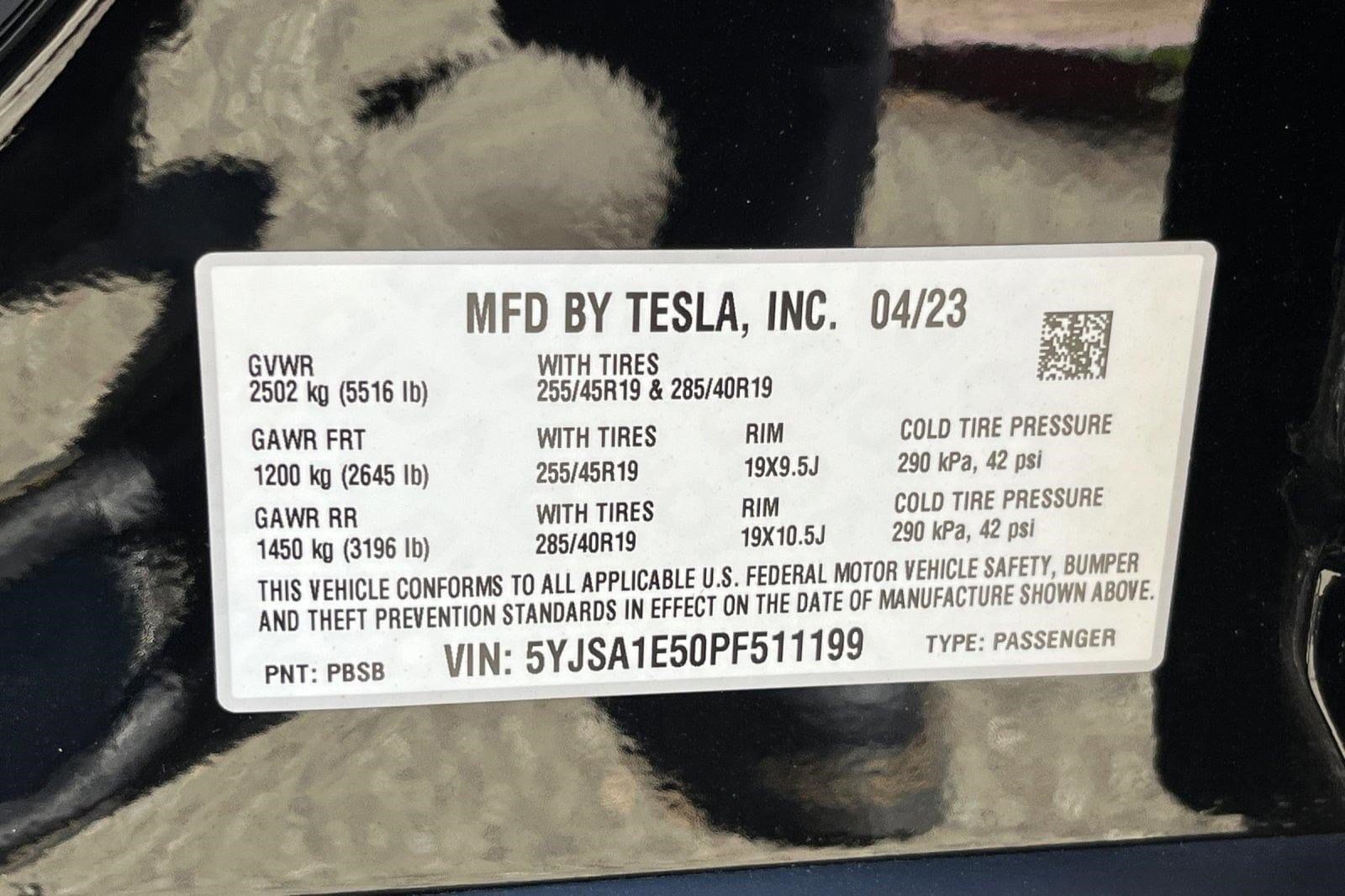 Model S Standard Range AWD *Ltd Avail* Hatchback