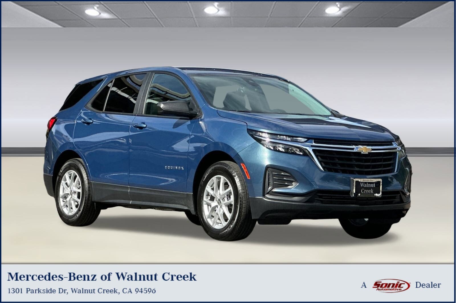2024 Chevrolet Equinox LS photo 2