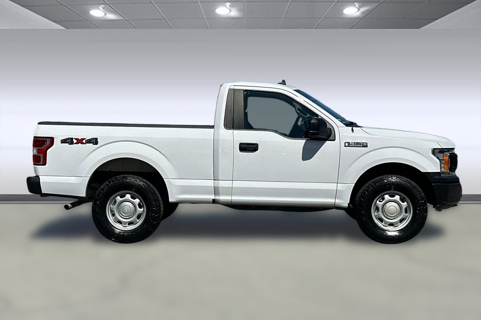 2020 Ford F-150 XL photo 2
