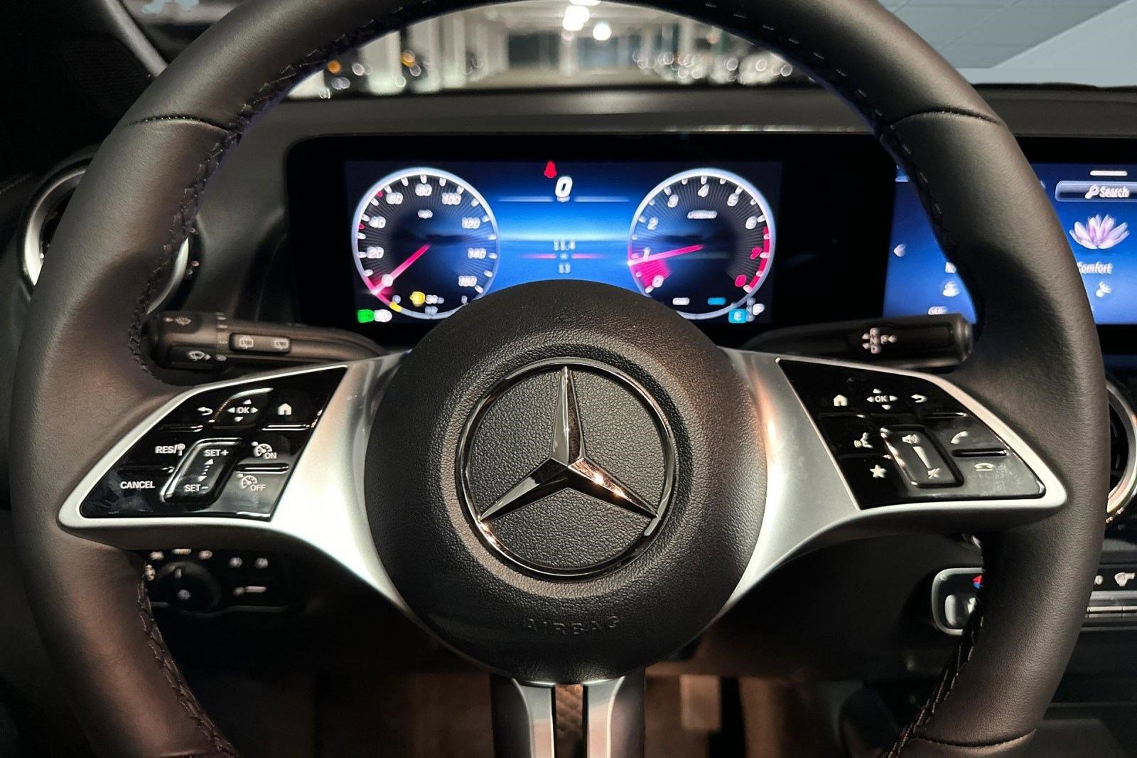2026 Mercedes-Benz GLB GLB 250 - Photo 15