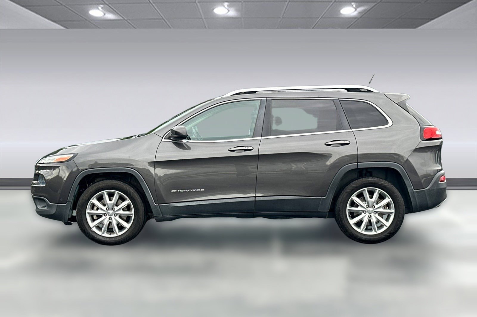 Used 2014 Jeep Cherokee Limited with VIN 1C4PJMDS9EW242661 for sale in Walnut Creek, CA