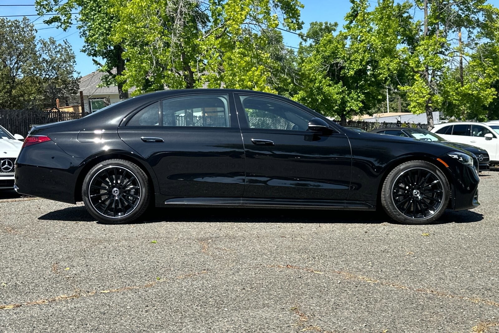 2025 Mercedes Benz S 450 580 4MATIC photo 3