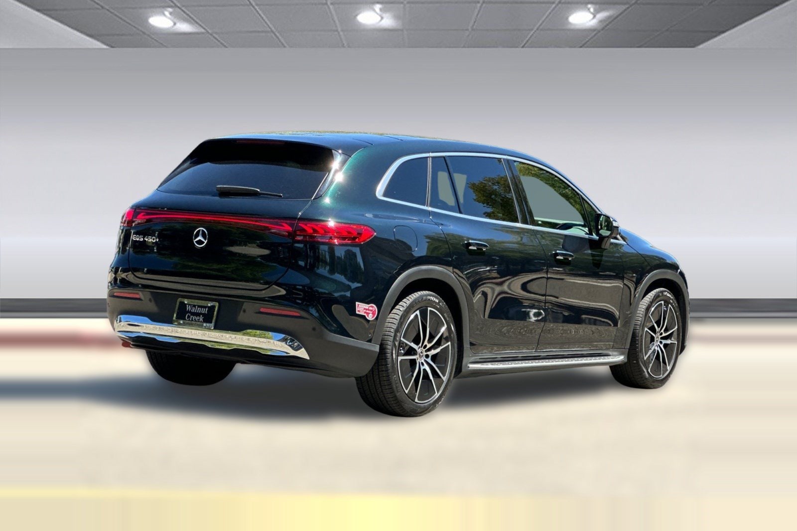EQS 450+ SUV SUV