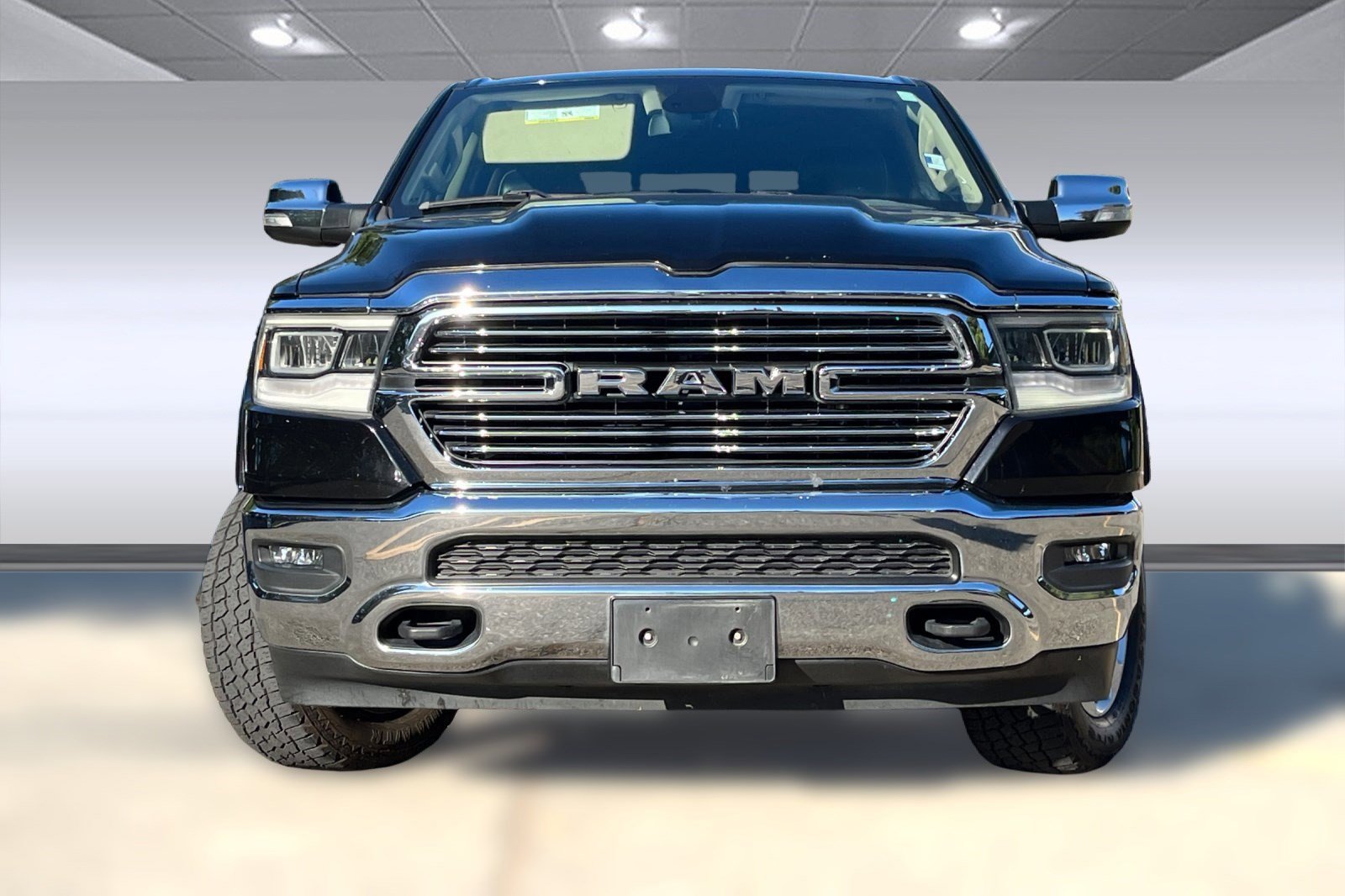 2019 Ram 1500 Laramie photo 4