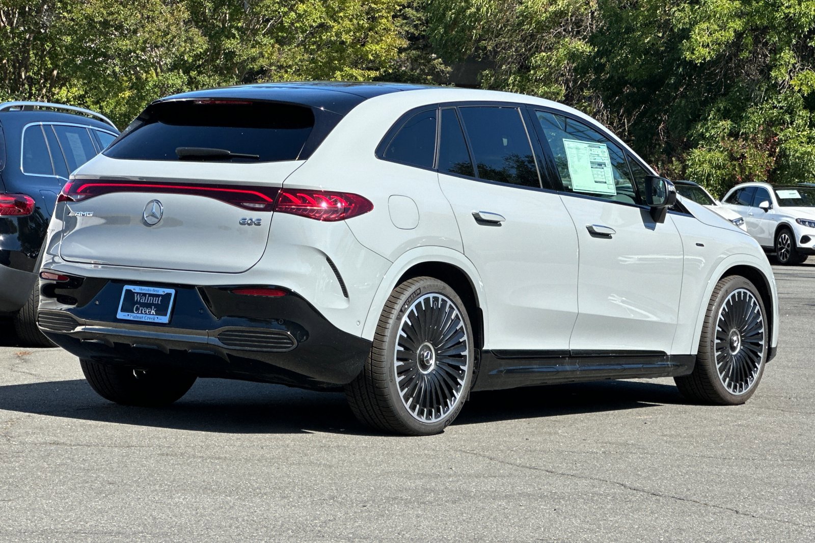 2025 Mercedes Benz EQE SUV AMG photo 2