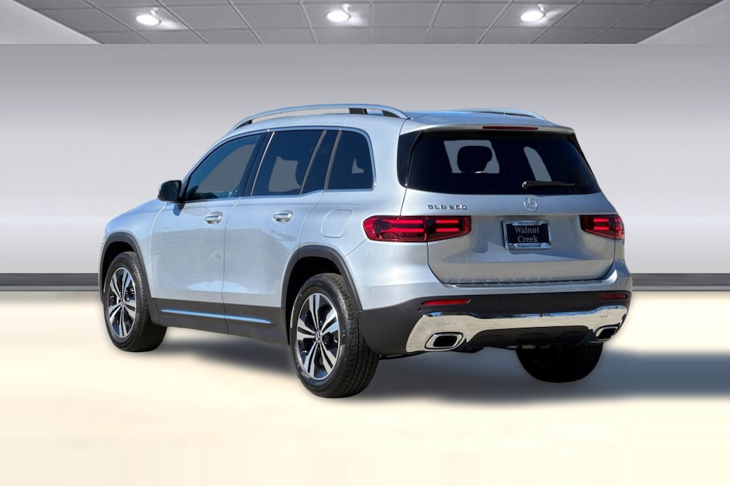 New 2026 Mercedes-Benz GLB 250 SUV