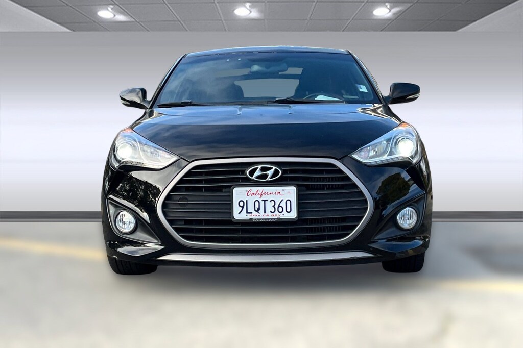 Used 2016 Hyundai Veloster 3dr Cpe Man Turbo w/Orange Accent Hatchback