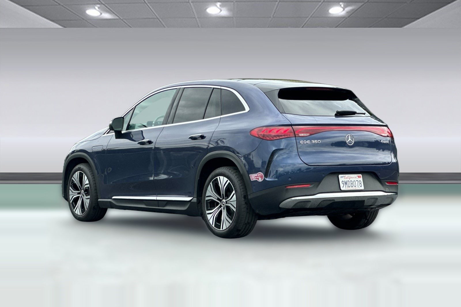 2023 Mercedes-Benz EQE 350 4MATIC SUV photo 2