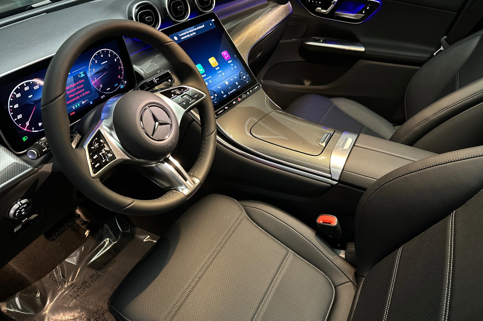 2026 Mercedes Benz GLC 300 4MATIC photo 4