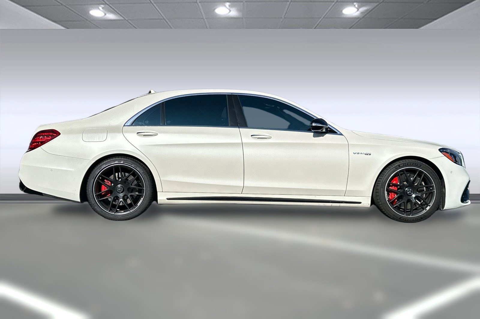 2019 Mercedes Benz S AMG 63 4MATIC photo 2