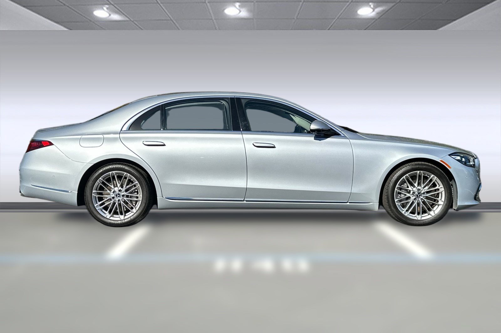 2021 Mercedes Benz S 580 4MATIC photo 2