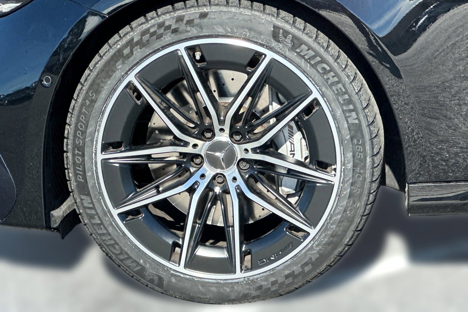 2025 Mercedes-Benz E-Class AMG E53 - Photo 12