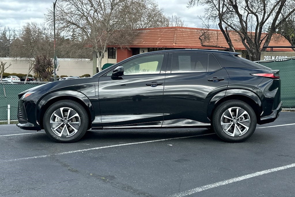 Used 2023 Lexus RZ 450e Premium AWD w/20" Wheels SUV