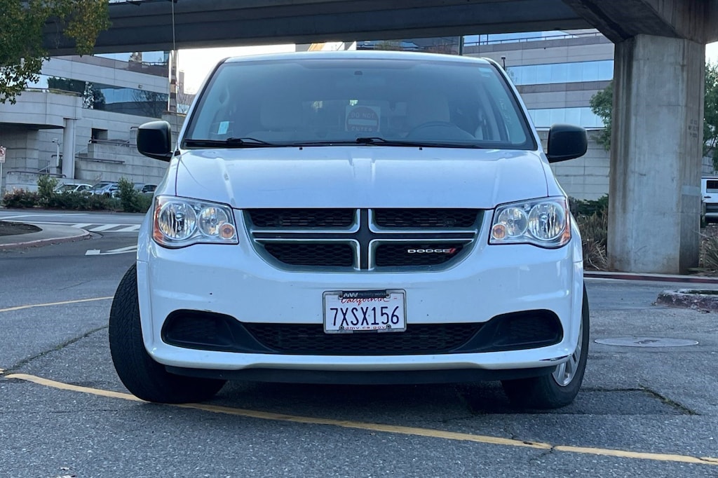 Used 2017 Dodge Grand Caravan SE Wagon Van