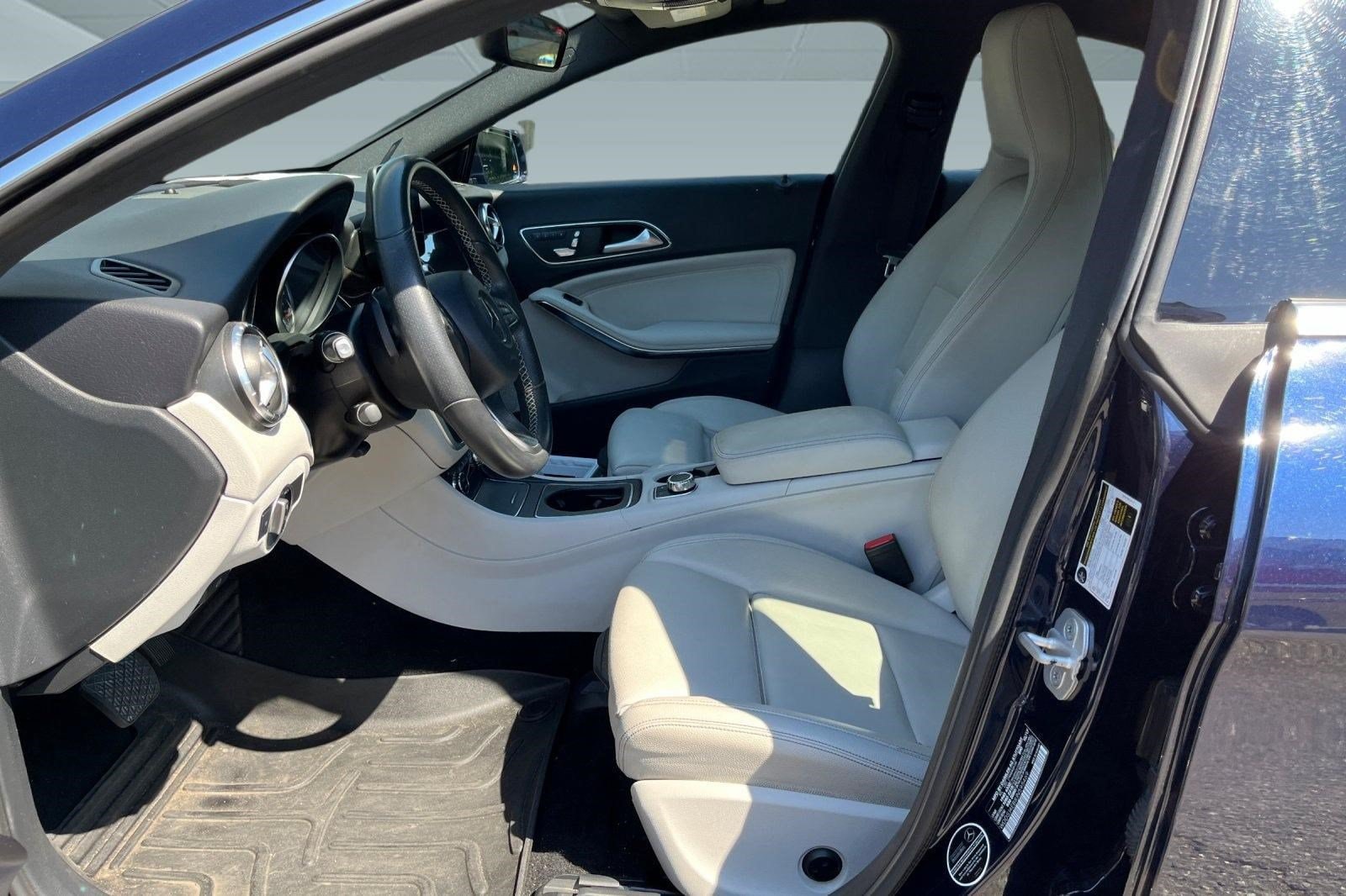 CLA Coupe Coupe