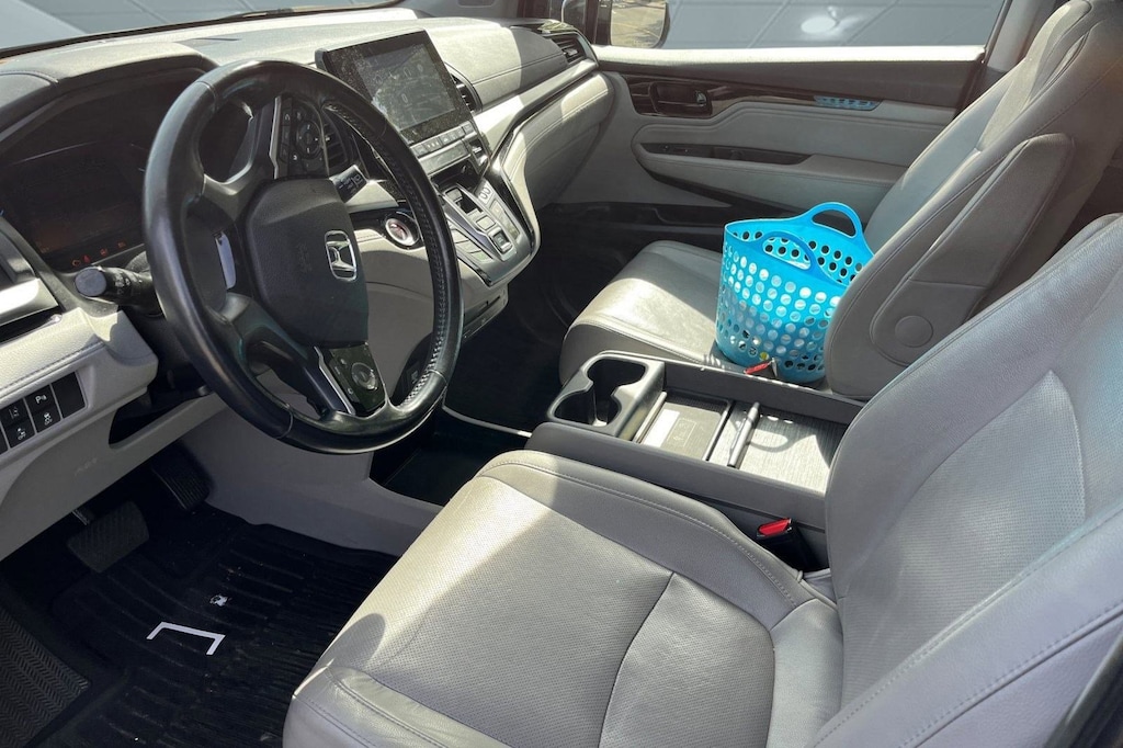 Used 2019 Honda Odyssey Elite Auto Van