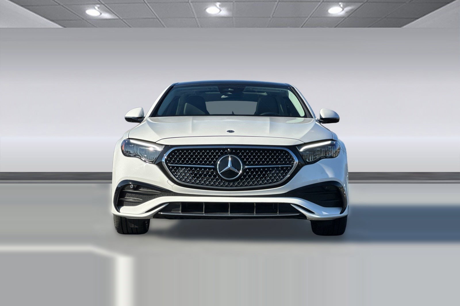 2025 Mercedes-Benz E-Class Coupe photo 5