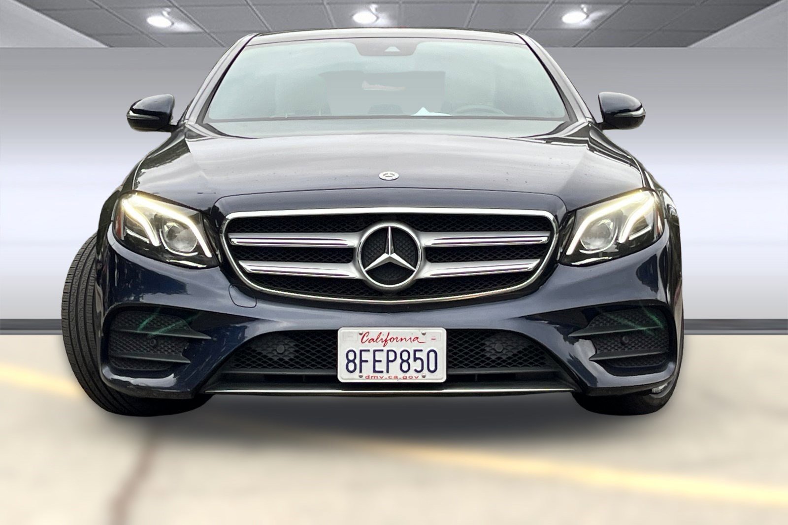 2018 Mercedes Benz E 300 Sedan photo 4