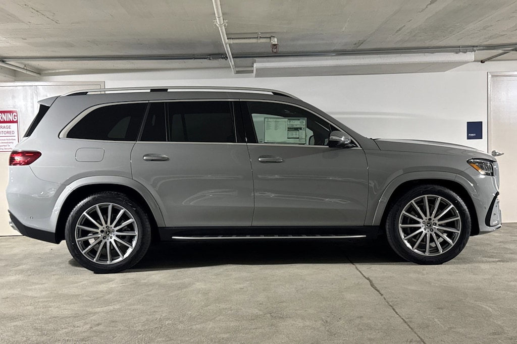 New 2025 Mercedes-Benz GLS 450 4MATIC SUV