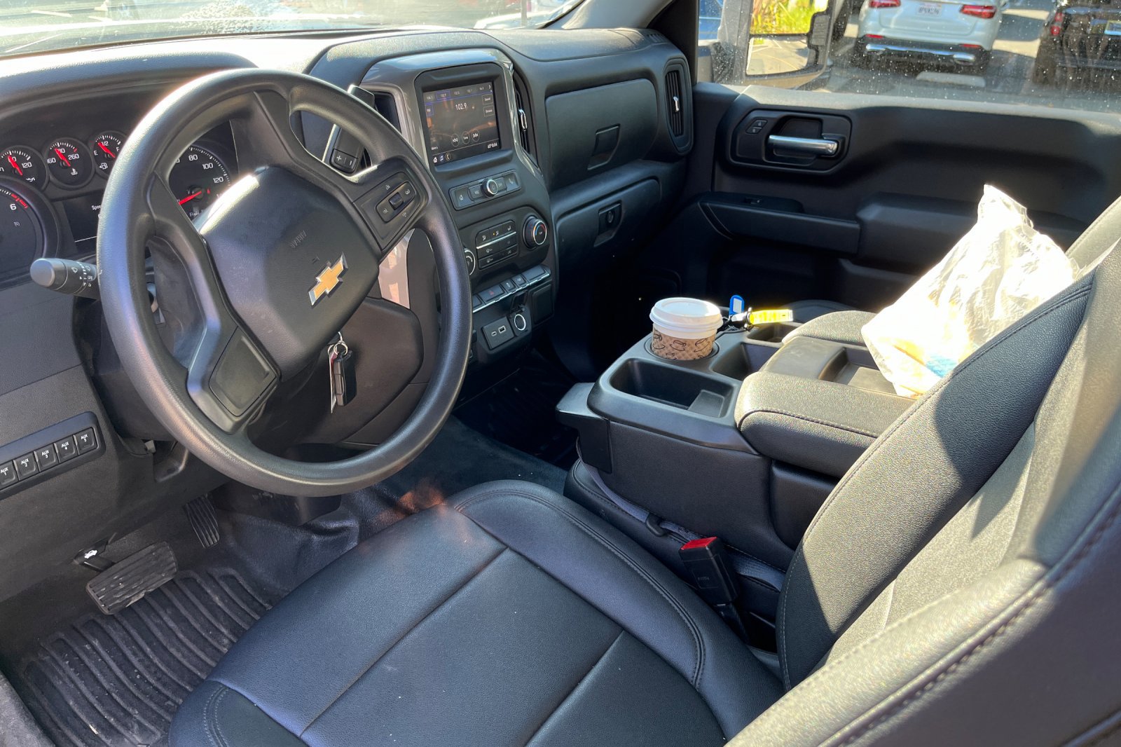 2023 Chevrolet Silverado 2500HD Work Truck photo 3