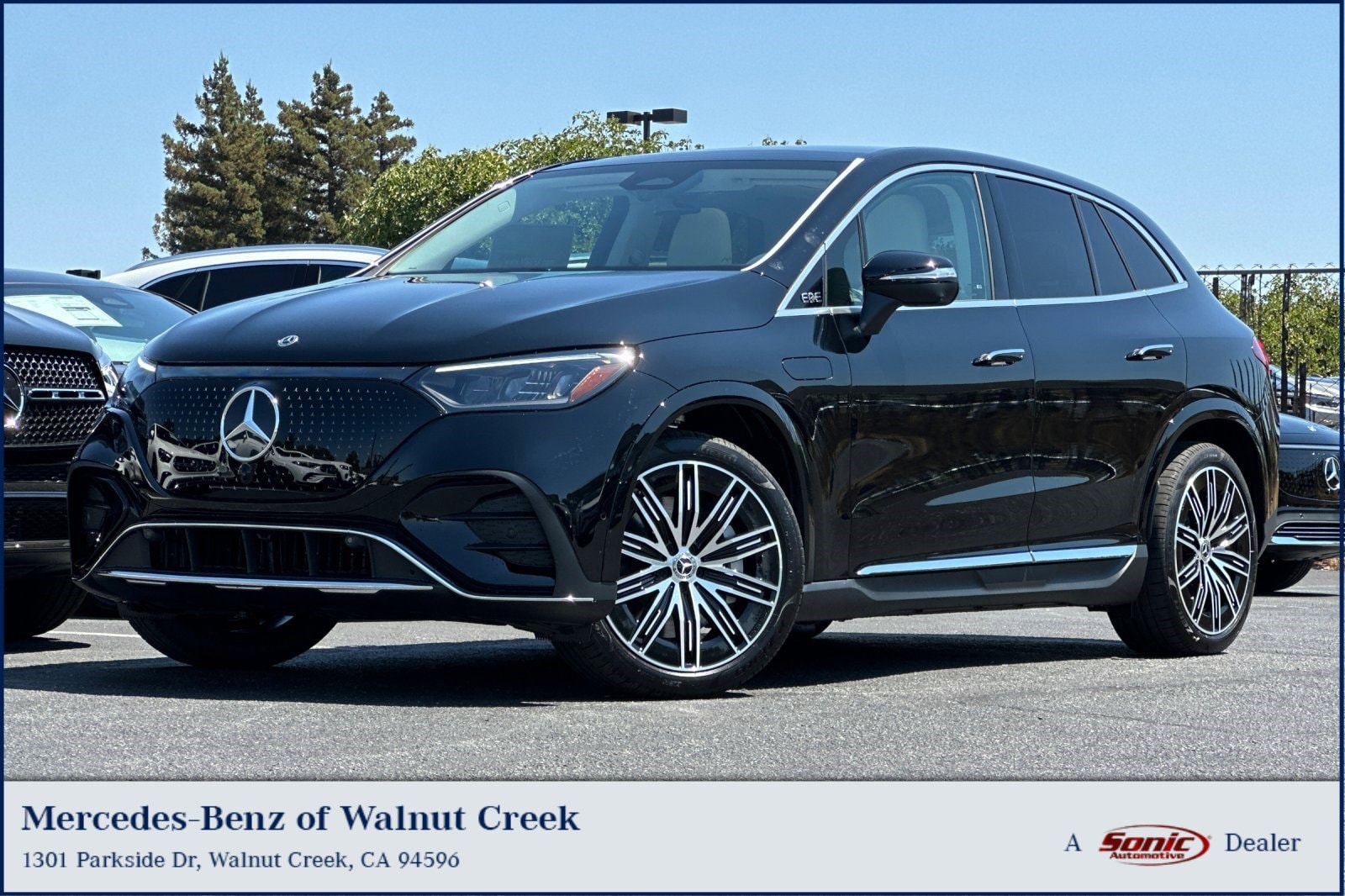 2026 Mercedes-Benz EQE SUV Base's photo