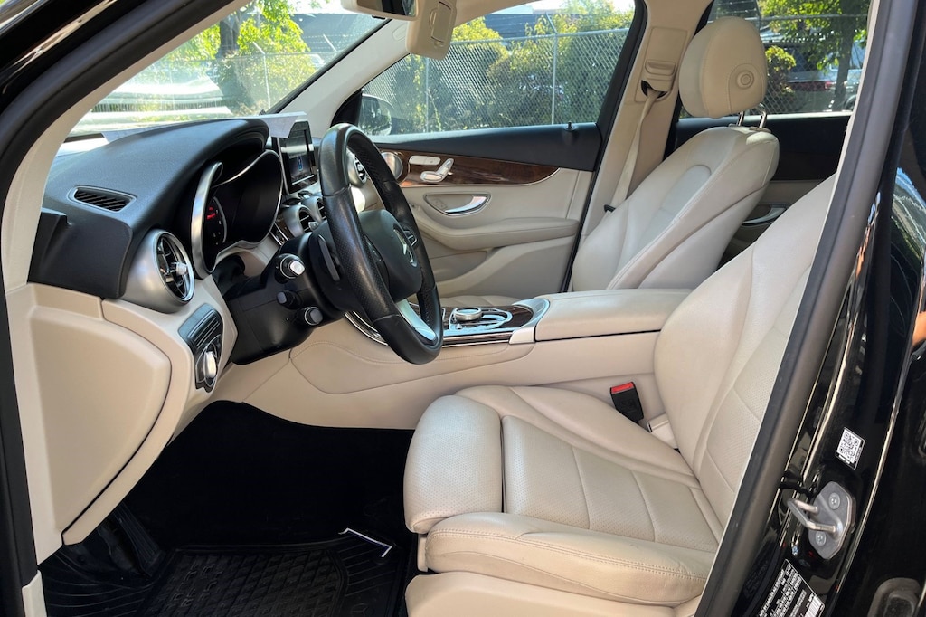 Used 2018 Mercedes-Benz GLC 300 4MATIC SUV SUV