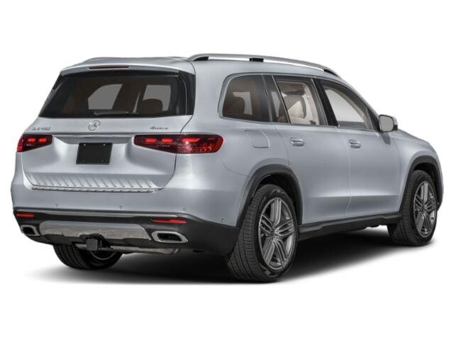 2025 Mercedes Benz GLS 450 4MATIC photo 2
