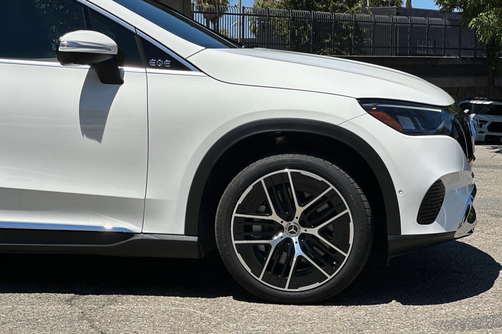 2026 Mercedes-Benz EQE SUV Base - Photo 37