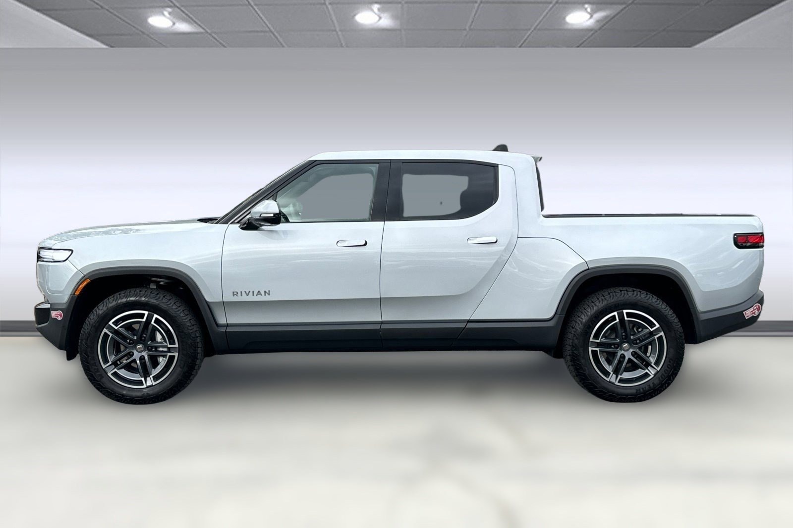 Used 2025 Rivian R1T Adventure with VIN 7FCTGBAA9SN035101 for sale in Walnut Creek, CA