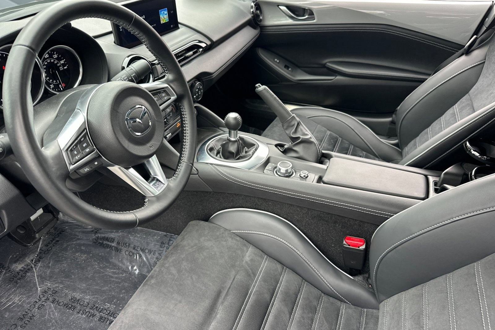 2024 Mazda MX-5 Miata Miata RF photo 4